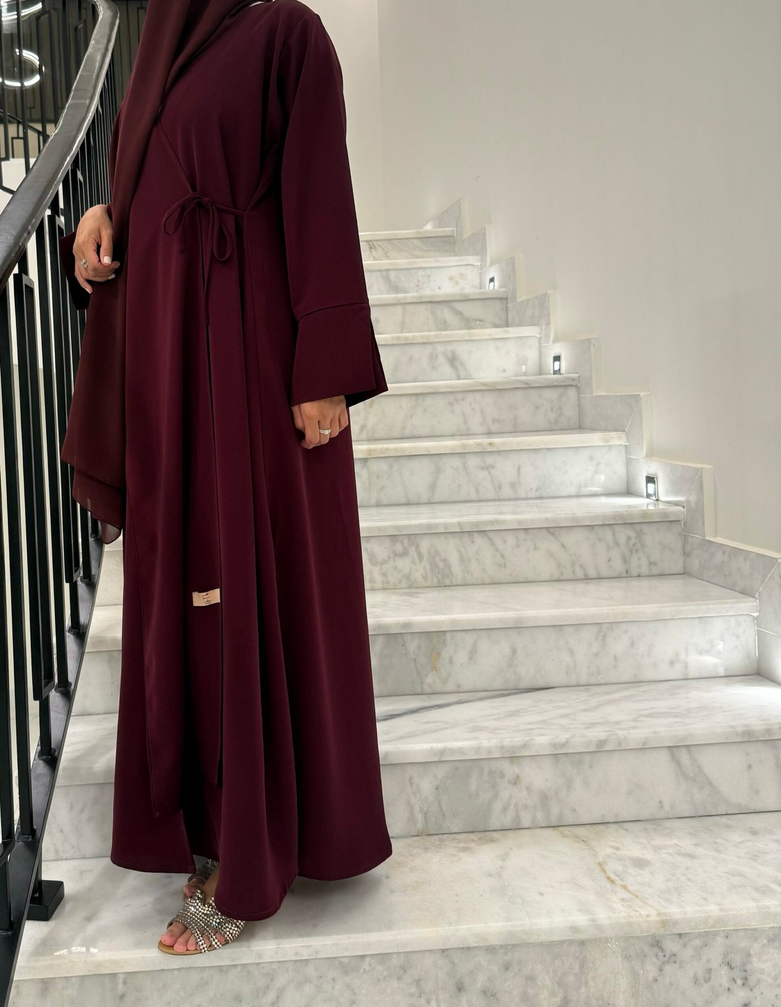 img_0239-1-scaled-1.jpeg Burgundy - الصورة 1