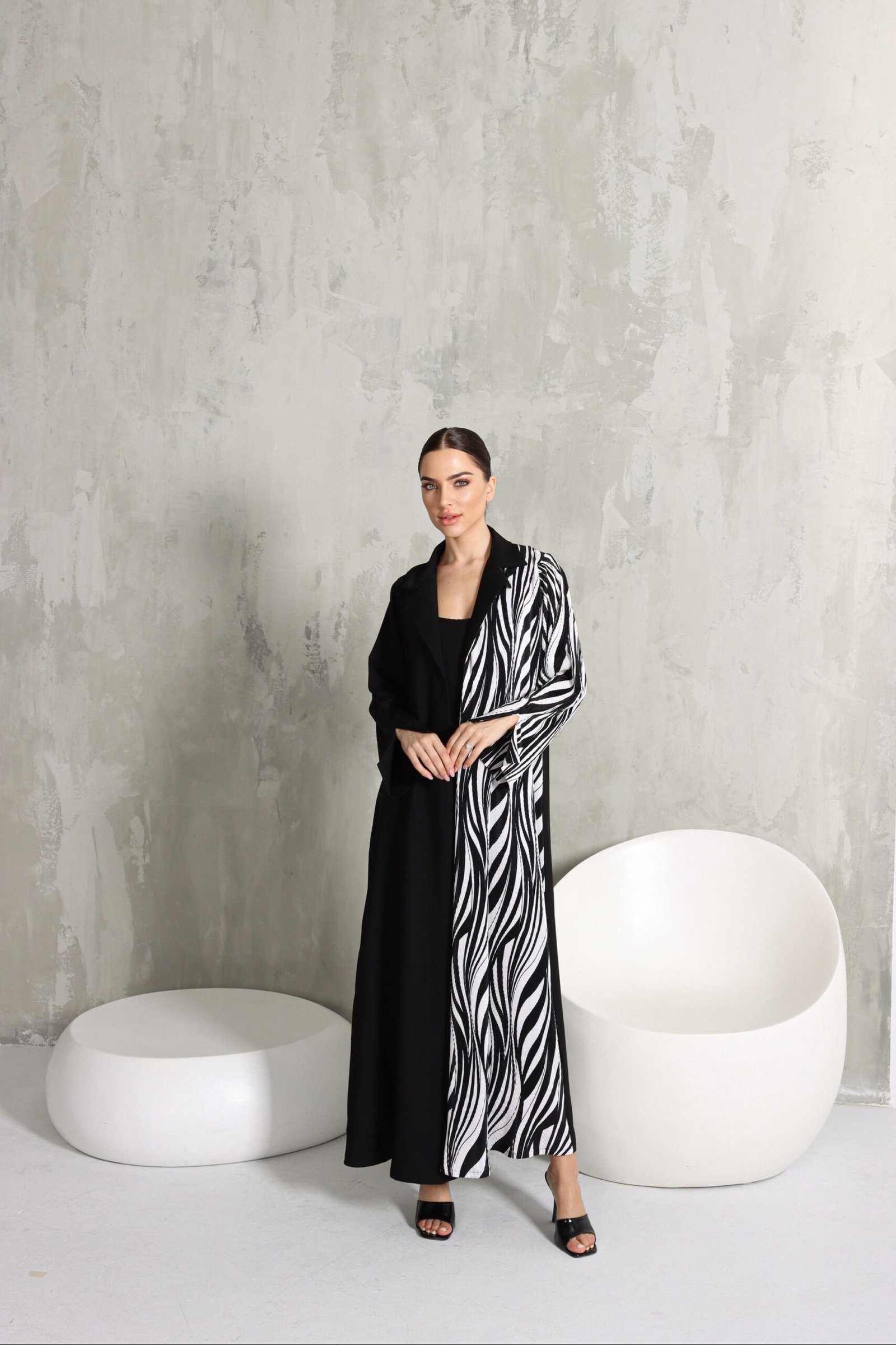 img_7549-scaled-1.jpeg Zebra Hoof - Image 1