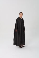 w. Unique abaya